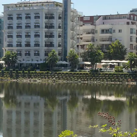 Apartman View 3 Bedroom Prime Location