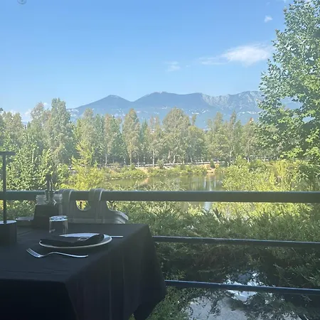 Apartment View 3 Bedroom Prime Location *